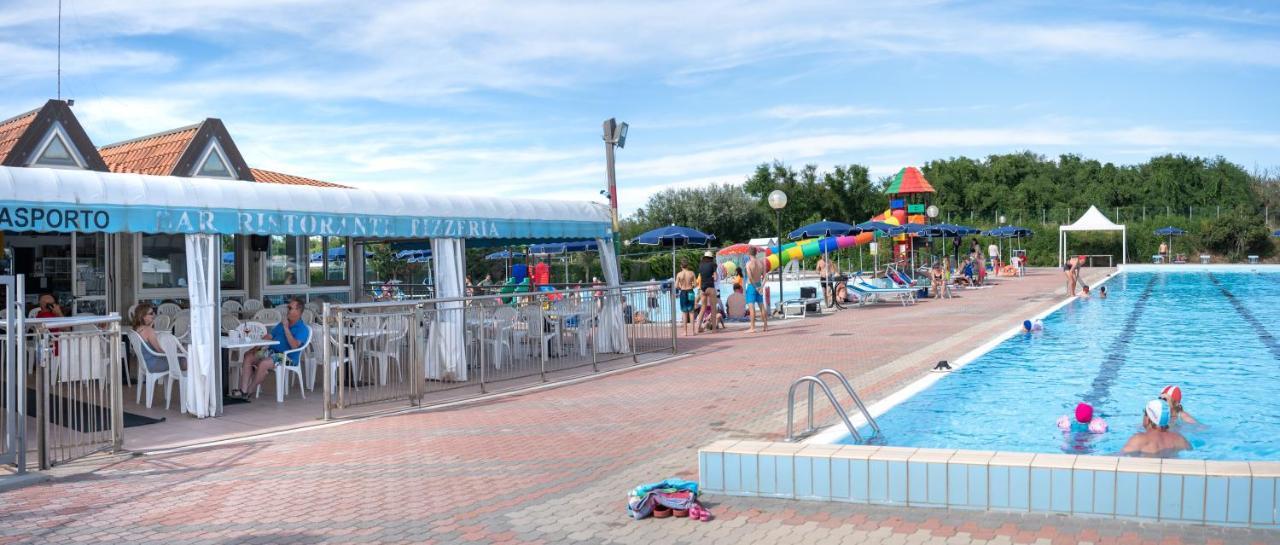 Camping Atlanta & Mediterraneo Family Village Sottomarina Kültér fotó